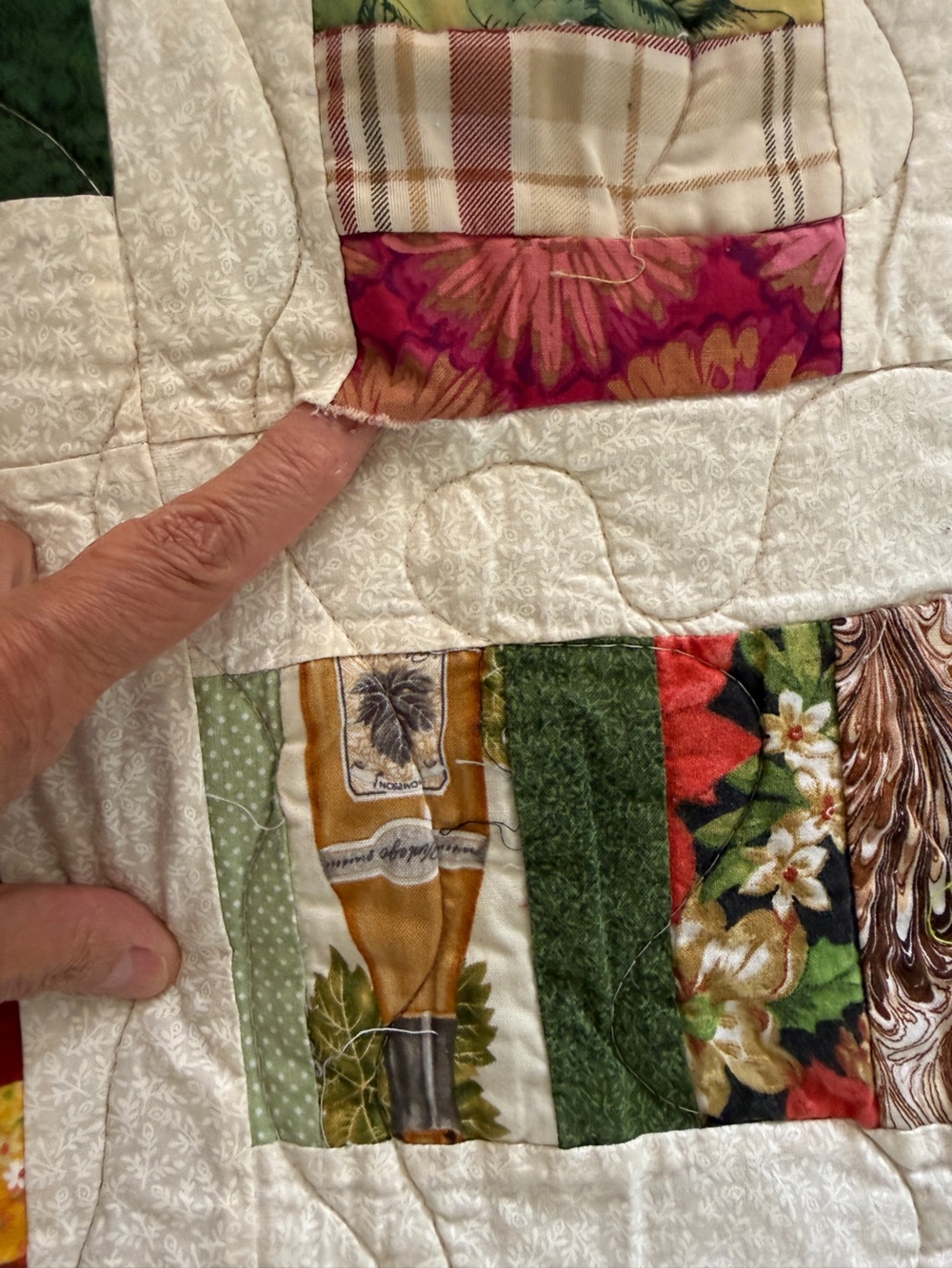 Quilt Handmade Patchwork Lap Throw Wall Hanging 48x44 One Of A Kin - Picture 7 of 8